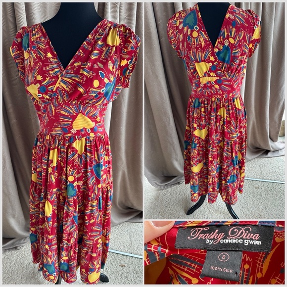 EUC Trashy Diva SILK Sacred Hearts Bonita RARE - Picture 3 of 7